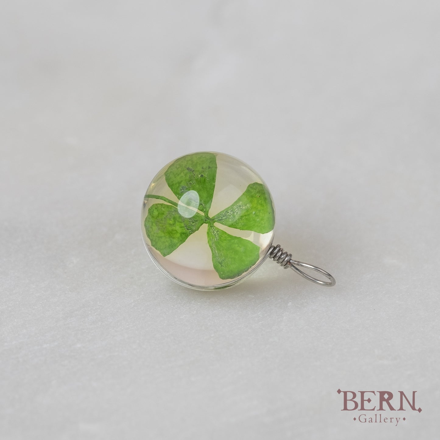 Real Four Leaf Clover Resin Necklace